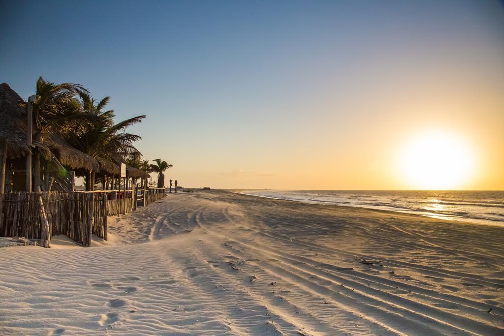 Villa Del Mar Praia Hotel Camocim Eksteriør bilde